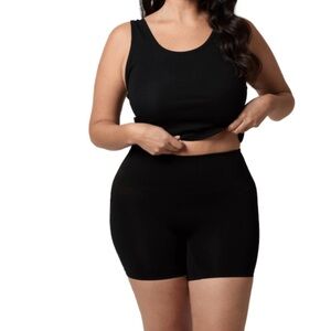 NWT Yummie Black Mona Shaping Short